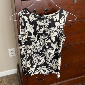 EUC Ivory and black Talbots silk size 4P top